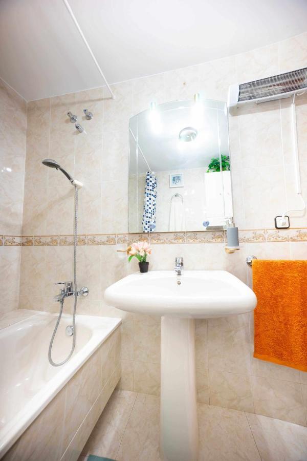 Appartement Mesones - Parking Opcional - Climatizado à Jaén Extérieur photo